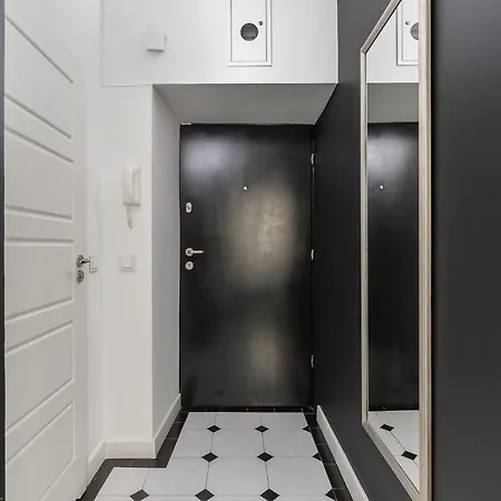 Rent Like - Wronskiego 15