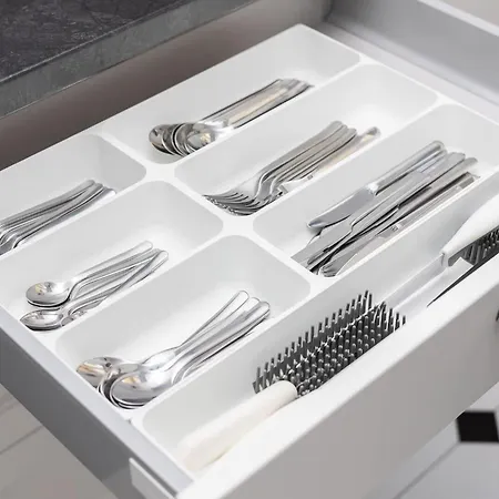 Rent Like - Wronskiego 15 *