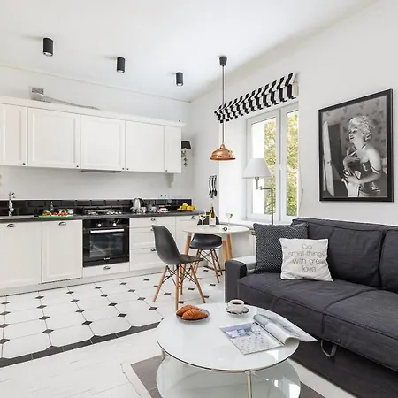 Rent Like - Wronskiego 15 Apartment *