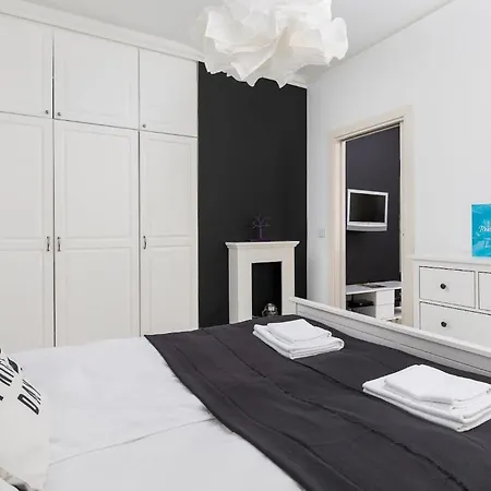 Rent Like - Wronskiego 15 Apartman Varsó