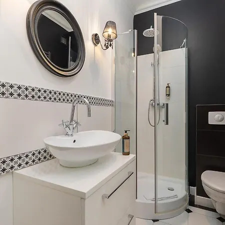 Rent Like - Wronskiego 15 Apartmán